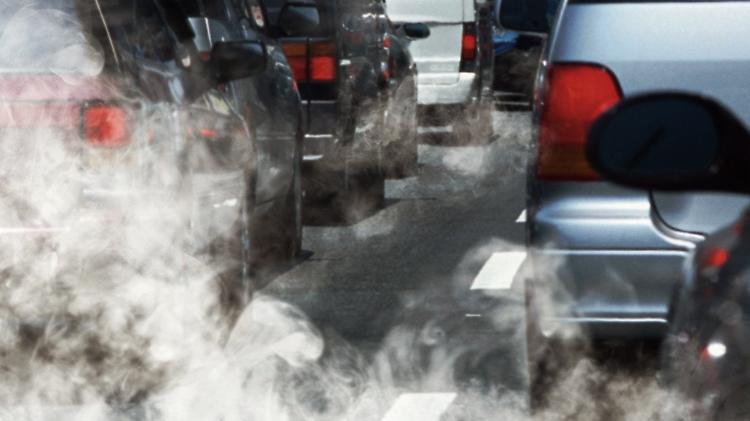 Inquinamento, da domani scattano le misure anti-smog