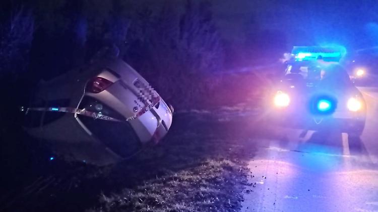 Fuori strada a Palazzo Pignano: 70enne nel canale
