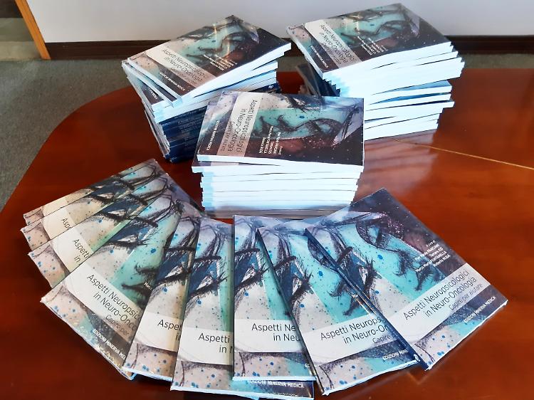 Oncologia, dall'Airno un libro alla UO: informazioni e sostegno a chi affronta un tumore cerebrale