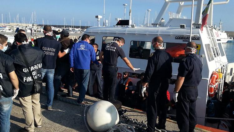 Traffico di migranti, scacco allo scafista cremonese