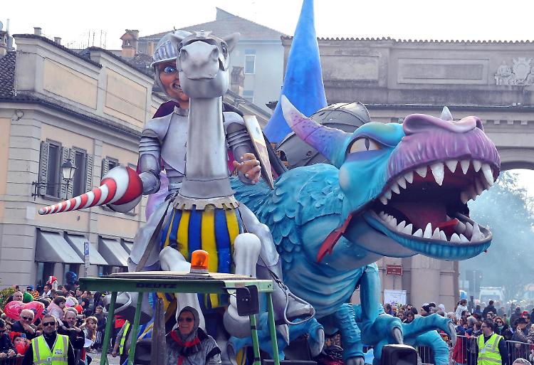 Carnevale, terzo anno senza sfilate
