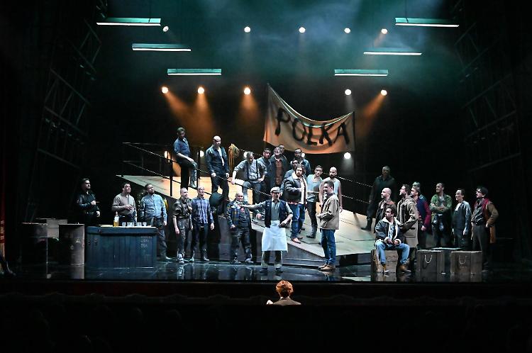 #DIRITTO DI CRITICA: La fanciulla del West, vota l'autore della recensione migliore
