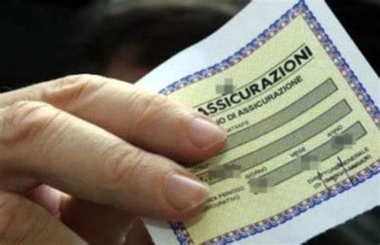 Assicurazioni auto, indagate due truffatrici casertane