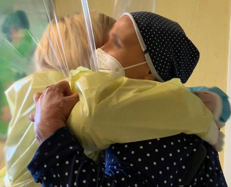 Covid, 2 anni di pandemia: il dolore e la resistenza