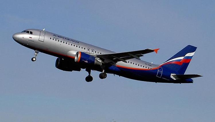 L'Italia chiude i cieli alla Russia, l'Ue valuta stop anche a navi