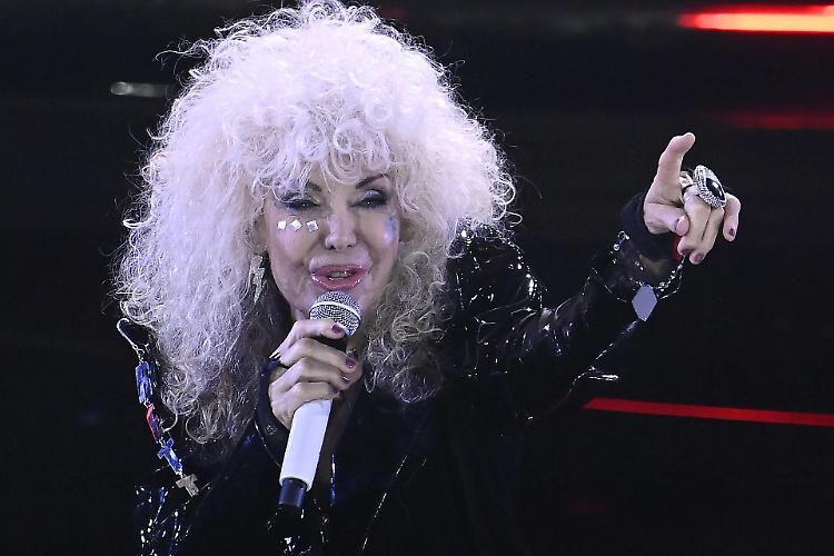 Il nuovo concerto di Rettore sul palco del teatro San Domenico