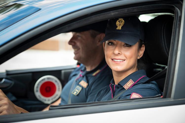 8 Marzo, a Cremona e Crema punto d'ascolto della polizia di Stato