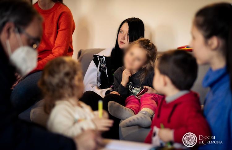 Ucraina, mamme che resistono: «Grazie Cremona»