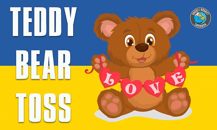 Un peluche per l'Ucraina, "Teddy Bear Toss" speciale