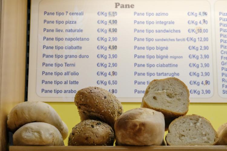 Prezzo del pane in volo, con la guerra si rischia un +30%