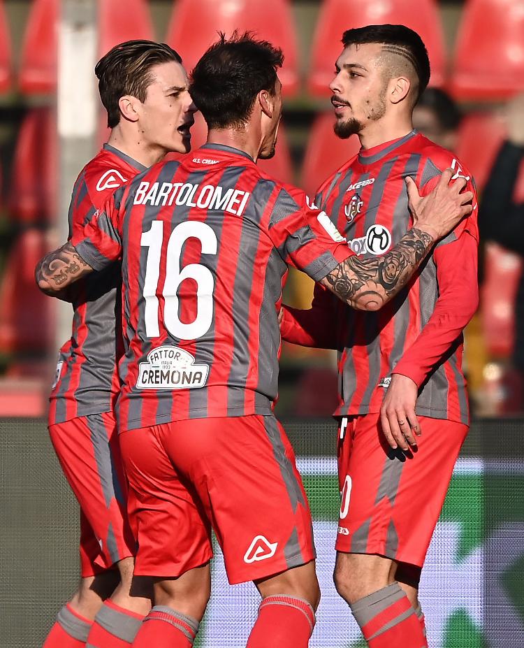 Calcio, tra Cremo e  la vetta c'è di mezzo la Spal