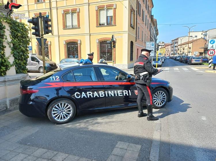 Tentata estorsione e lesioni, segnalati dai carabinieri cinque 13enni