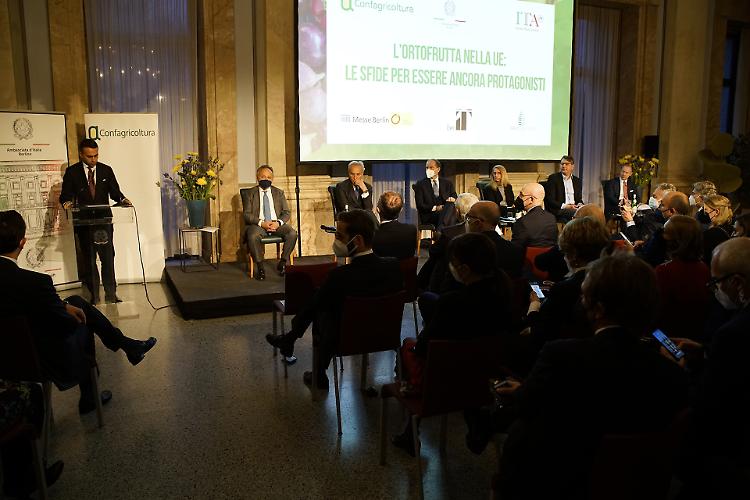 Export, Berlino: le aziende di Confagricoltura protagoniste a Fruit Logistica
