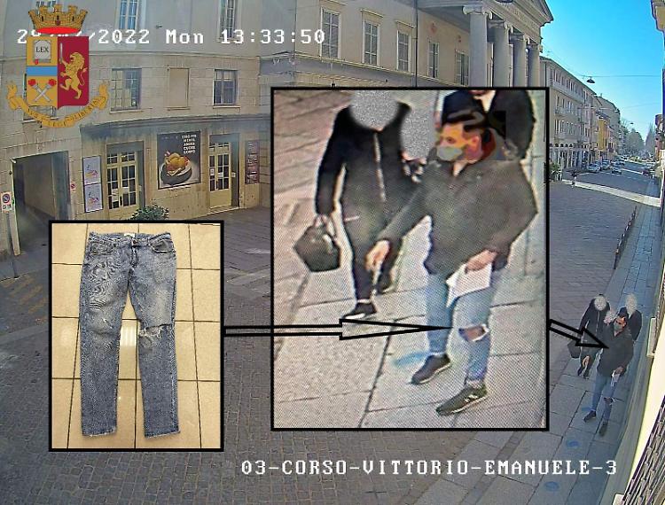 Ruba timbro in questura, ladro smemorato denunciato dalla Mobile