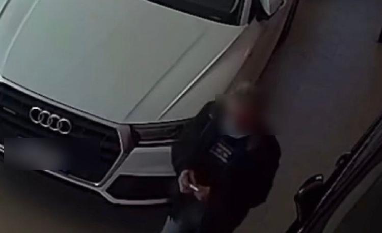 Si finge il fratello di Moira Orfei, ma la truffa non va a segno