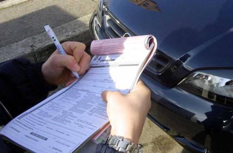 Multe, resi i soldi a chi ha pagato troppo