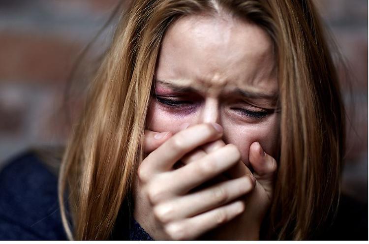 Violenza sulle donne, richieste d’aiuto in crescita: 89 vittime di abusi nel 2021
