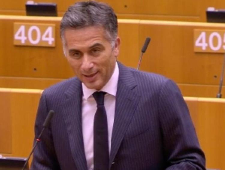Fi: Salini, amareggiato per rimozione, non accetto nuova carica