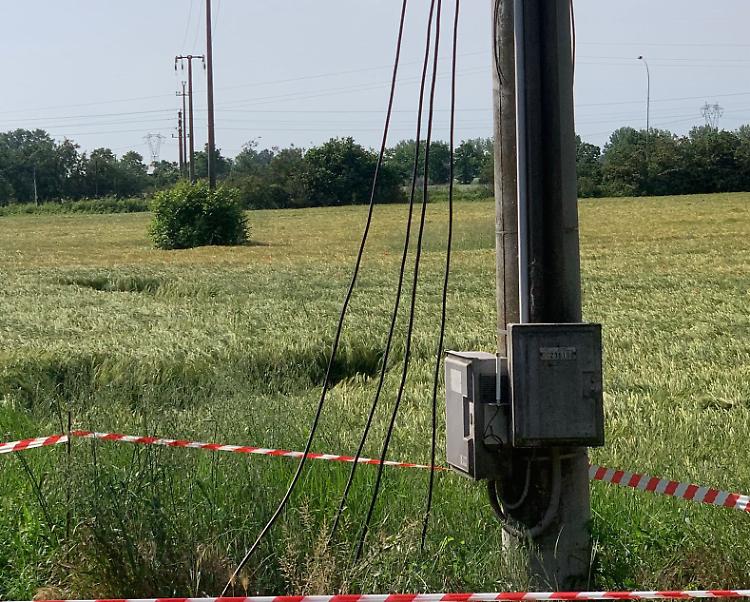 Monticelli, rubato nella notte un chilometro di cavi Enel della media tensione