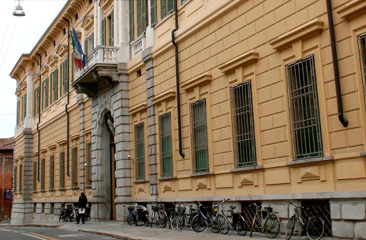 Accoltellò per gelosia, ma non fu tentato omicidio