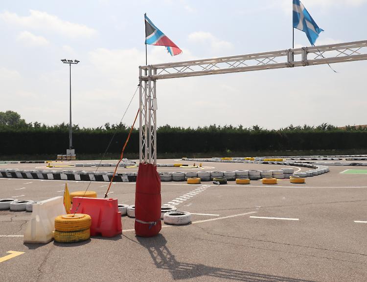 Sbalzata dalla mini moto, la 15enne è fuori pericolo
