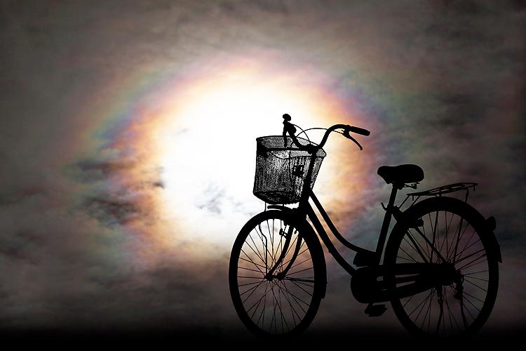 Pedalata al chiaro di luna lungo le anse del Po