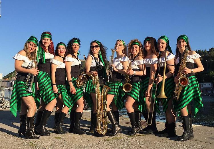 Girlesque Streetband ai Chiostri del Teatro San Domenico 
