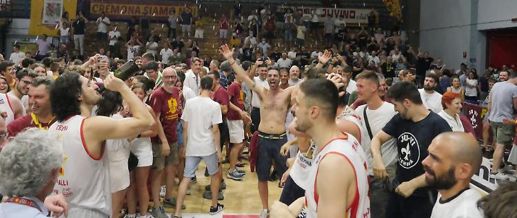 Juvi in Serie A2, Ferraroni: «La dedica è per la famiglia»