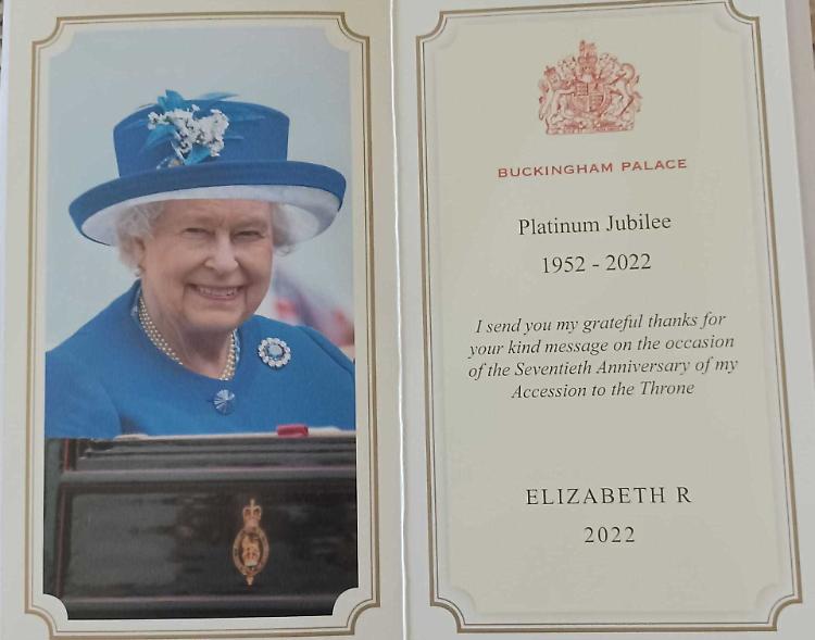 Lettere ai grandi del mondo, gli risponde la regina Elisabetta
