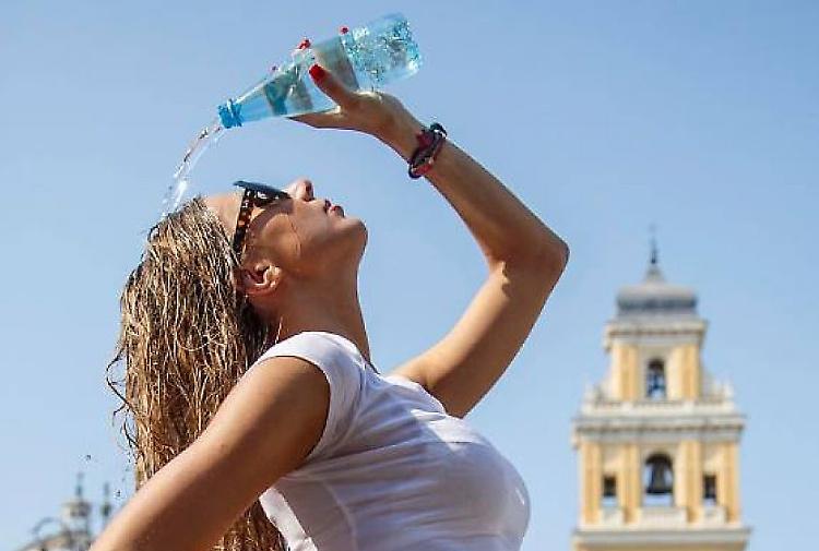 Caldo rovente, da lunedì in Italia picchi 42 gradi. Cremona tra le città più colpite