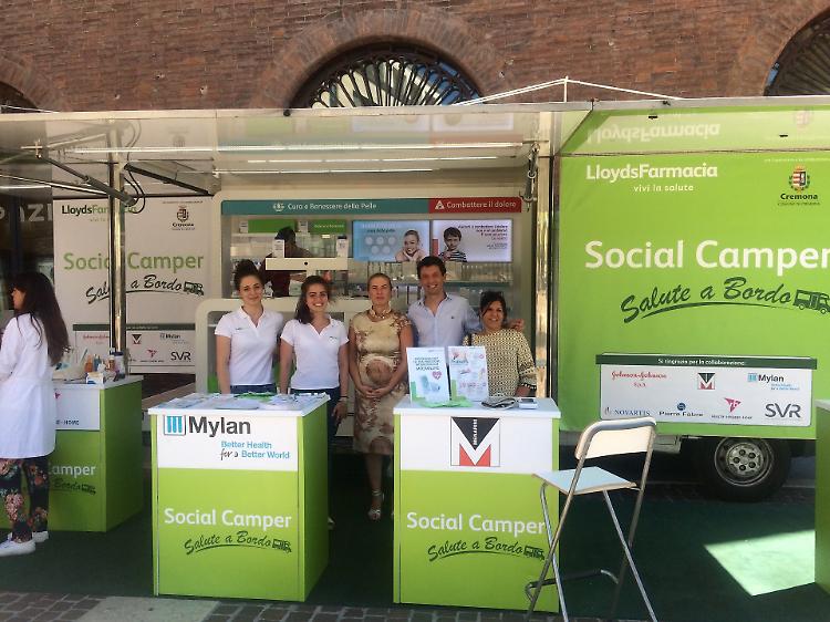 Parte il tour InSalute, LloydsFarmacia e Comune di Cremona per la cultura della prevenzione