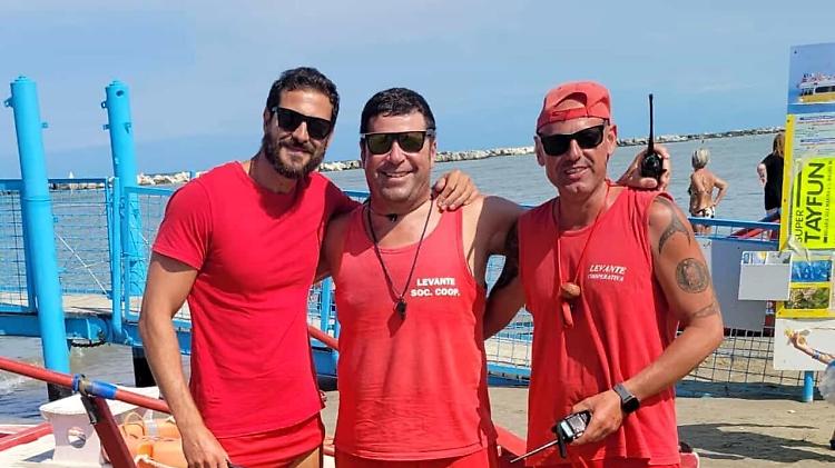 Bagnino rianima bimbo di 17 mesi nel Cesenate