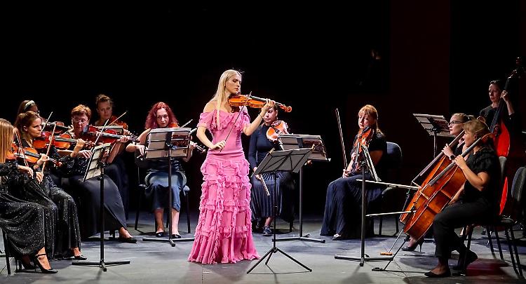 Musica per la pace: «Brividi e lacrime sul  palco»