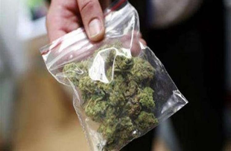 Droga: denunciato un 40enne e tre segnalati alla Prefettura