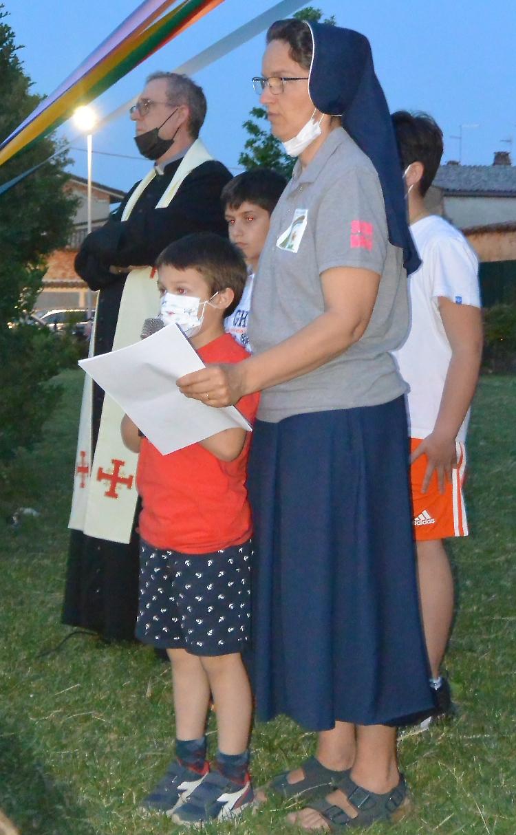 Suor Mara lascia la scuola di Soresina