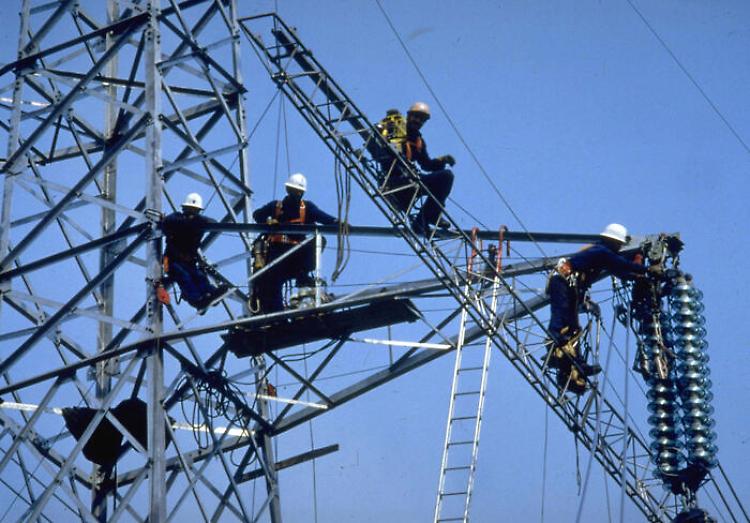 Cos'è il decoupling, tra prezzi del gas e dell'energia