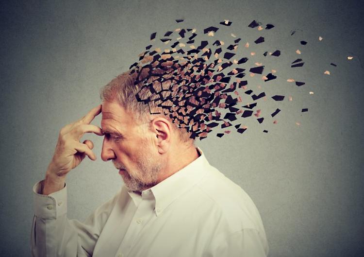 Alzheimer, cure domiciliari per rispondere alla mancanza di posti
