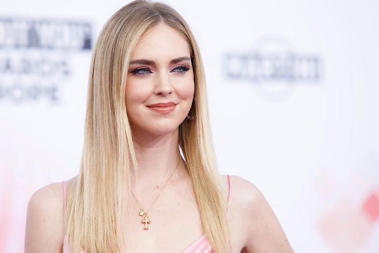 Chiara Ferragni, Tod's: “Ha perso i requisiti per essere un consigliere”
