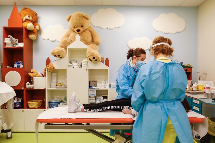 Malattie respiratorie e Covid:  la Pediatria dell'Asst Cremona al congresso di Barcellona