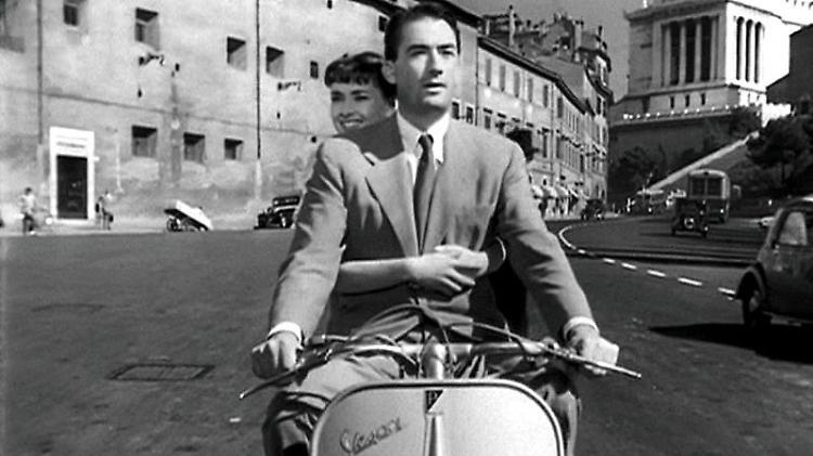 RADUNO "IN VESPA DI SERA"