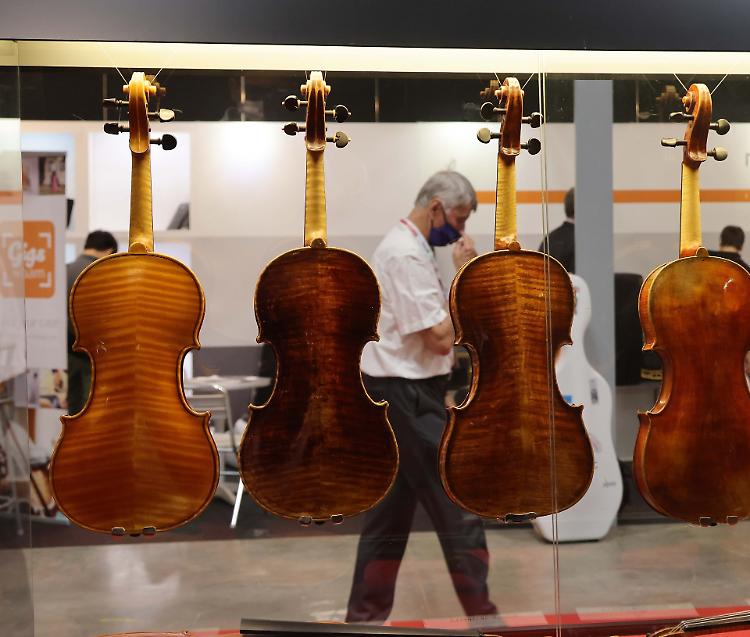 Cremona è ... musica: affari, cultura e saper fare
