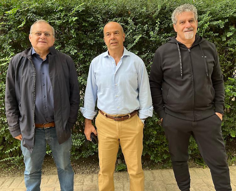 Farmacia, semaforo e verde pubblico: Cnc chiede chiarezza