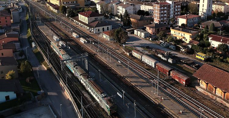 Raddoppio ferroviario: «Espropri da rivedere»