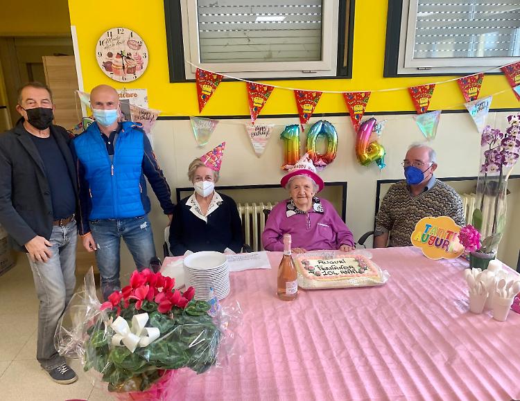 Compleanno speciale, 104 candeline per la signora Fernanda