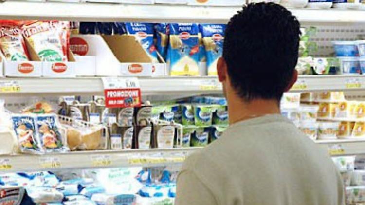 Spesa e affitto per i poveri paga il Comune