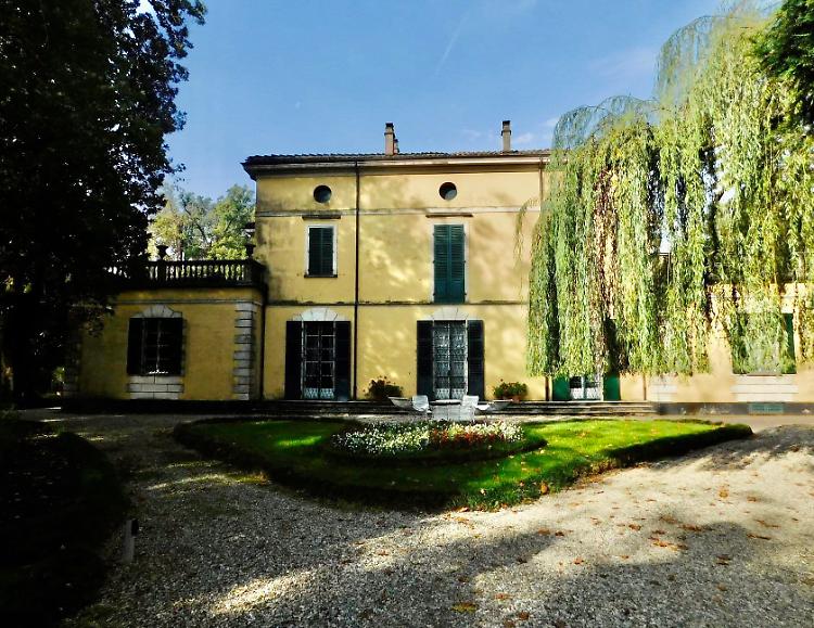Villa Verdi, qualcosa si muove