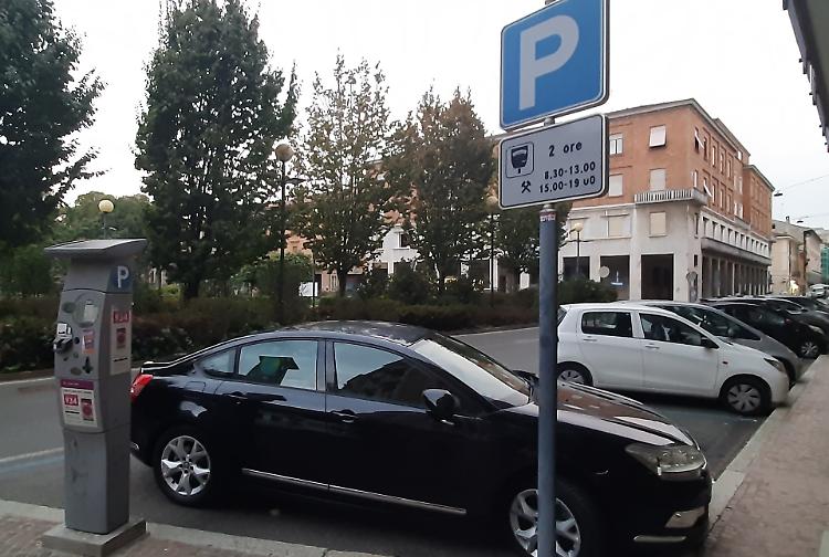 Sosta, altro scontro in vista: in Vigilanza tariffe e novità