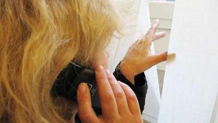 Continua a importunare l'ex, divieto di avvicinamento 