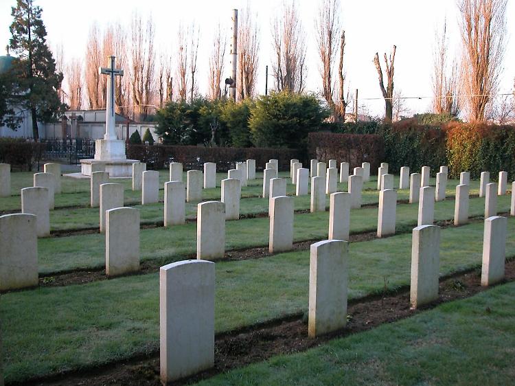 Cimitero, oggi la Commemorazione dei Caduti delle forze del Commonwealth