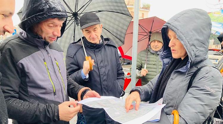 Via dell’Annona, grandi lavori: «La circolazione non si ferma»